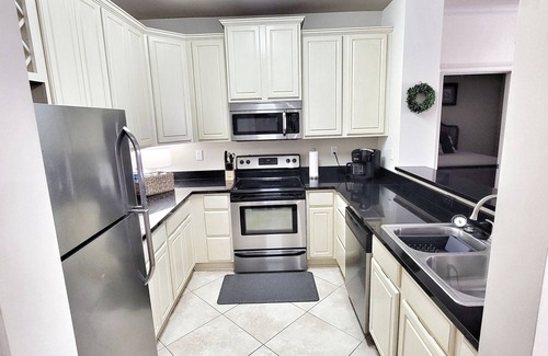 Tuscaloosa Condo | Luxury Condo, located within walking distance of Bryant-Denny Stadium