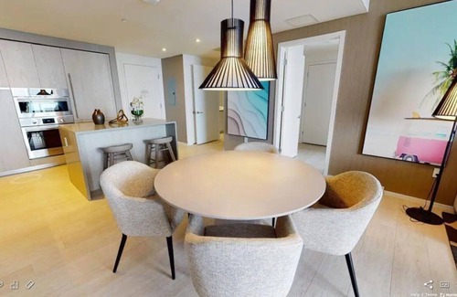 Hallandale Beach Condo | Luxury Condo, Stunning Ocean views, Free Parking!