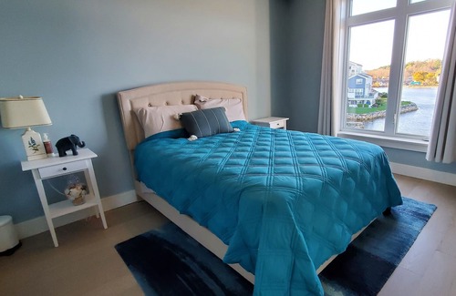 Mahone Bay Condo | Luxury Condo with Panoramic Views of Mahone Bay