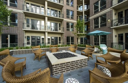 Spring Branch West Condo | Luxury condo with stunning views in prime location - perfect home away from home
