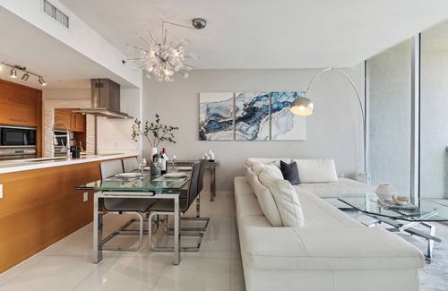 Downtown Miami Apartment | Luxury Condos with Panoramic Views