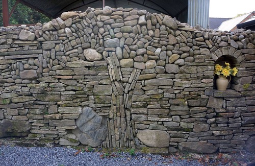Cilybebyll Cottage | Luxury Contemporary Cottage on Historic Country Estate with free WiFi