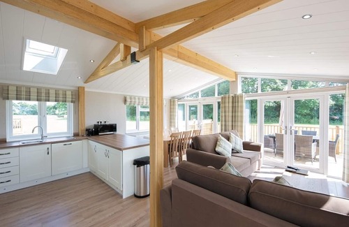 Diss Ski Chalet | Luxury contemporary lodge.
