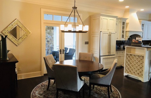 Hot Springs House | Luxury contemporary mountain farmhouse walking distance to The Homestead Resort.