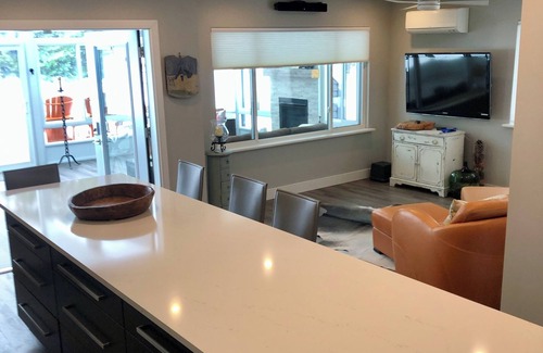 McNab/Braeside Apartment | Luxury cosy retreat in the village of White Lake