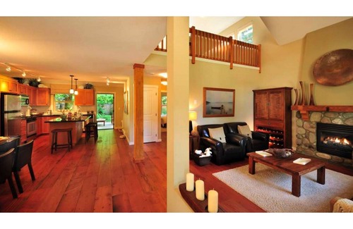 Lindell Beach Cottage | Luxury cottage @ Cultus Lake South - A stunning family oriented resort community