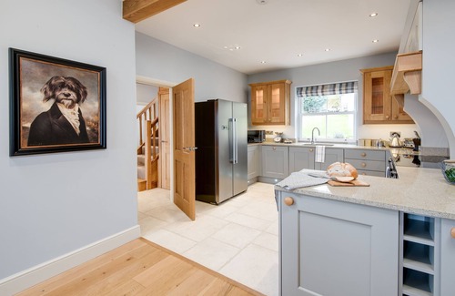 Castle Carrock Cottage | Luxury cottage with stunning views, hot tub and 2 dogs welcome