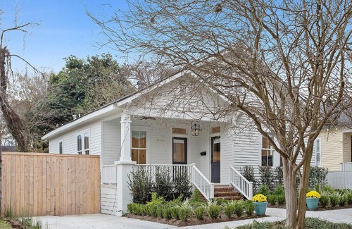 Beauregard Town Historic District House | Luxury Cottage in Historic Beauregard Town