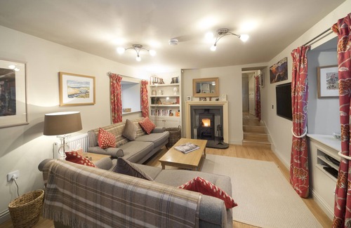 Strathcarron Cottage | LUXURY COTTAGE IN STUNNING LOCATION, HIGHLANDS OF SCOTLAND