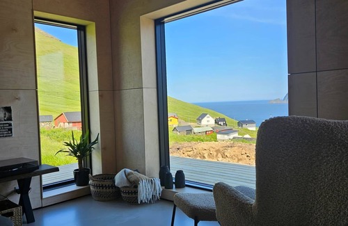Faroe Islands Cottage | Luxury Cottage on Kalsoy, Faroe Islands!