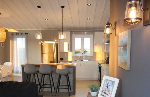 Caraquet Cottage | Luxury cottage on the beach- Baie des Chaleurs