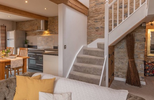 Ilton Cottage | Luxury country cottage with hot tub, 5 star
