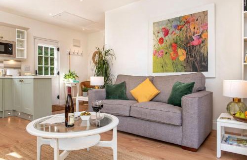 Grenofen House | Luxury Country Cottage - Apple Pie Luxury Escapes