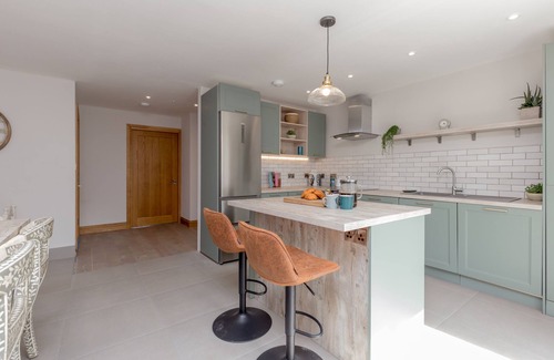 Buchlyvie House | Luxury country gatehouse with hot tub