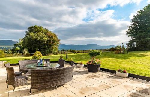 Kenmare House | Luxury Country House on the Hill