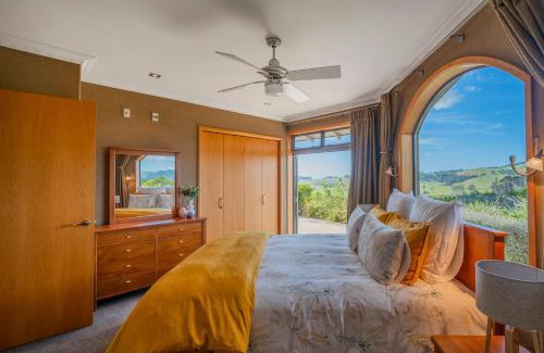 Cooks Beach Apartment | Luxury Country retreat