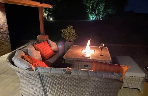 Ormskirk House | Luxury Countryside Retreat in Lancashire. Sleeps 7