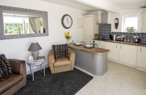 Saint-Severin Cottage | Luxury couples gite near Aubeterre Sur Dronne, South West France