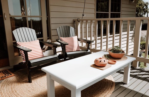 Highton Apartment | Luxury Couples' Retreat Beside the Beautiful Barwon River