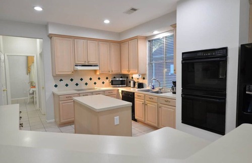 Barker House | Luxury Cozy Quiet Clean 1 Story Entire House Katy