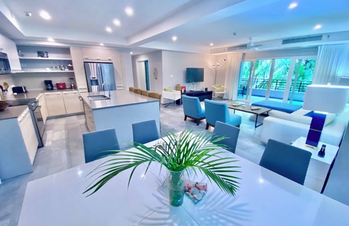 Ballena Condo | Luxury, Comfort, Security & Walk to the Beach to Enjoy the Best of Costa Rica