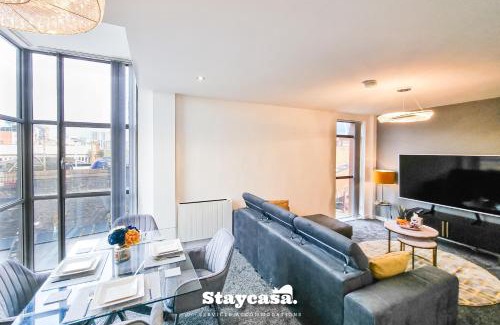 Castlefield Apartment | Luxury Deansgate Apt Canal View & Free Parking