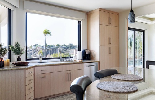North City House | Luxury Del Mar Dream Home w/Panoramic Ocean Views