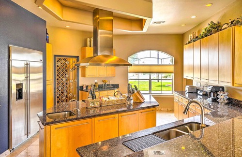 Amistad National Recreational Area House | Luxury Del Rio Home w/Pool & Lake Views!