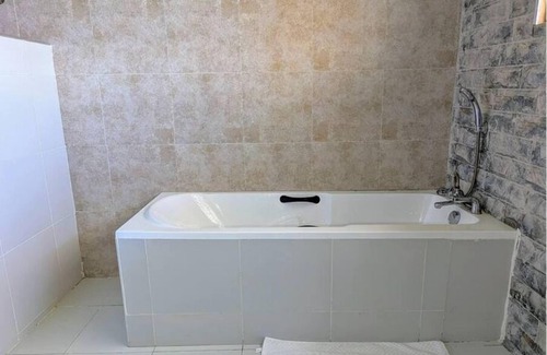 Ongata Rongai Cabin | Luxury Deluxe Room in Karen Nairobi