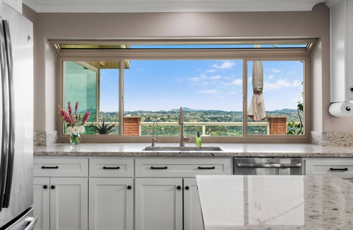 Rancho del Rey House | Luxury Designer Retreat – 5BR Oasis with Spa & Iconic Coronado Bridge Views