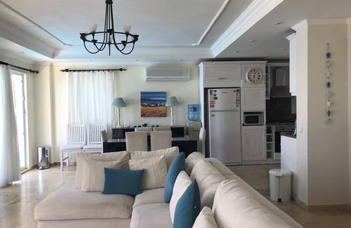 Kalkan Villa | Luxury Detached Villa Private Infinity Pool, Panoramic Sea Views, Wifi, Air Con.
