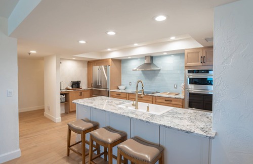 Ormond-by-the-Sea Condo | Luxury direct oceanfront corner with a large private balcony, heated pool and garage