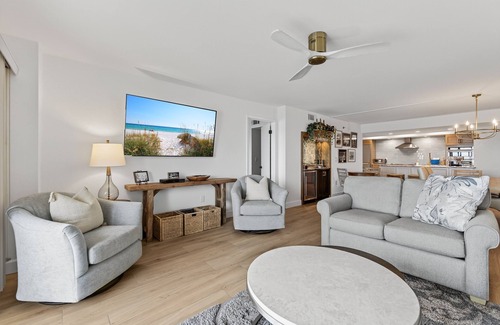 Ormond-by-the-Sea Condo | Luxury direct oceanfront corner with a large private balcony, heated pool and garage