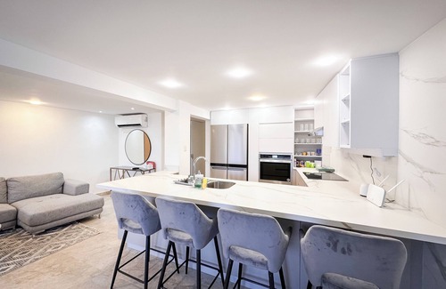 Punta Hansa Apartment | Luxury Downtown Penthouse