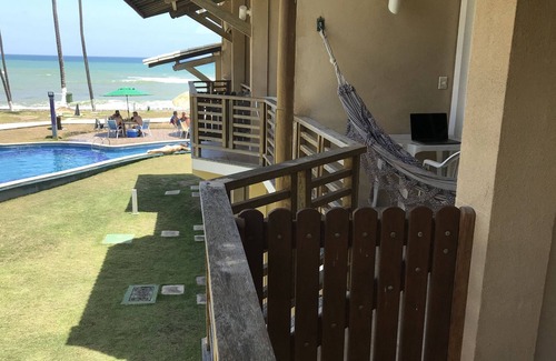 Arembepe Apartment | Luxury duplex apartment with swimming pool and WIFI seafront