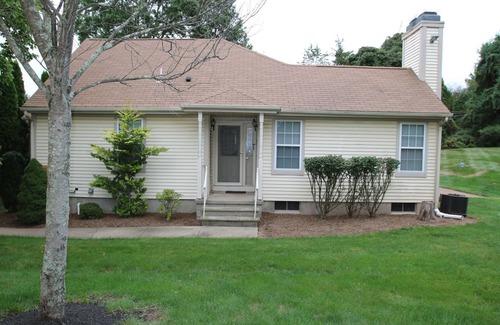 Branchburg House | Luxury Duplex in Branchburg, Fully Furnished!