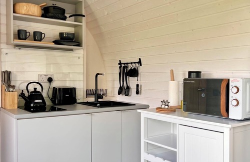 Amlwch Cabin | Luxury Eco Cabin with Sea Views Amlwch