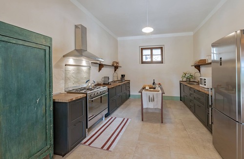 Buonconvento House | Luxury Ecofriendly Country Villa - Val d'orcia
