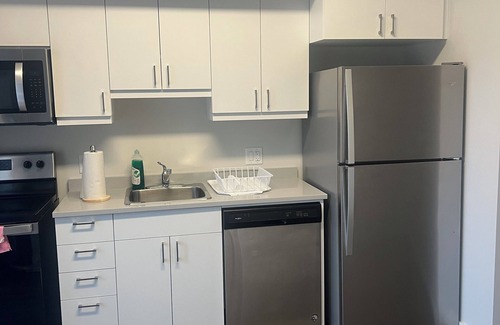 Fort Gary Apartment | Luxury entire 1 bedroom unit