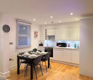 Hackney Apartment | Luxury Entire Flat in City Centre