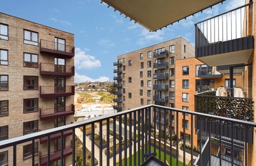 Wealdstone Apartment | Luxury Entire New Apartment