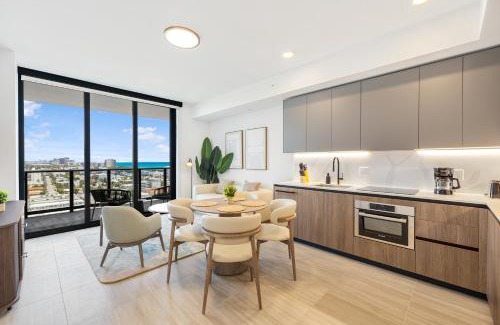 North Beach Apartment | Luxury Escape At 72 Park