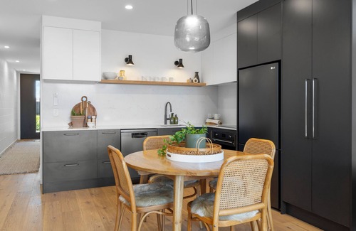 Edgeware House | Luxury Escape on City Fringe