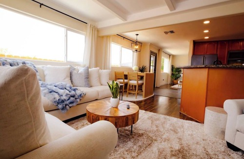 Winter Gardens House | Luxury Escape & Panoramic Views