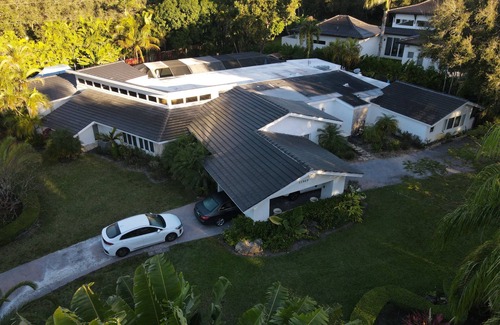 Palmetto Bay House | Luxury Estate In Historic Old Cutler Rd