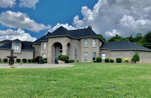 Prestonsburg House | Luxury Estate nestled atop stunning mountaintop golf course!