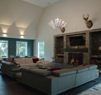 Kedron Villa | Luxury Estate on 10 Acres