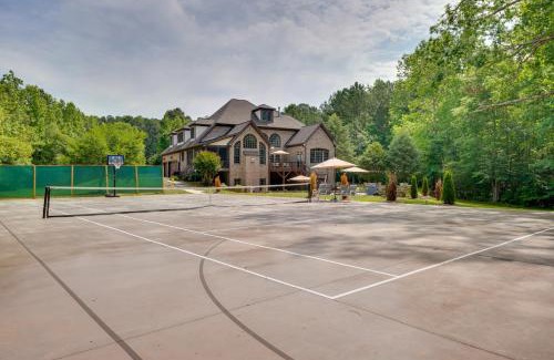 Wake Forest House | Luxury Estate Private Hot Tub and Pickleball Court