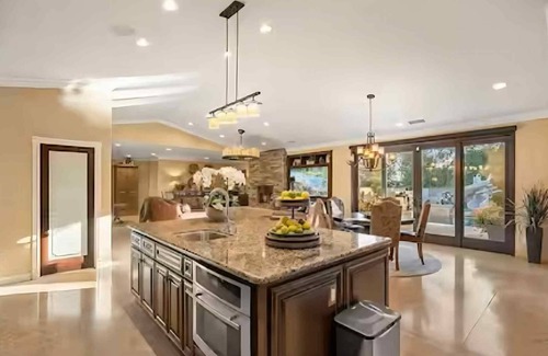 Murrieta House | Luxury Estate with Private Pool, close to Temecula Wine Country and Trails
