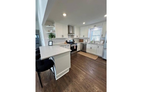 New Century House | luxury Eudora escape hot tub